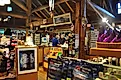 Longmire General Store. By Joe Mabel, CC BY-SA 3.0, https://commons.wikimedia.org/w/index.php?curid=20231119