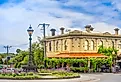 Street view of small town Daylesford, Victoria, with roundabout and bar. Editorial credit: doublelee via Shutterstock.com
