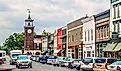 A view looking down Front Street in Georgetown, South Carolina. Image credit: Andrew F. Kazmierski / Shutterstock.com.