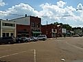 Commercial buildings on Main Street in Madison, Alabama. Image Credit: Chris Pruitt, via Wikimedia Commons