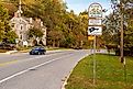 The Historic National Road sign in Maryland. Image credit: grandbrothers / Shutterstock.com.