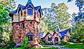  The beautiful Mosher Castle in Fairhope, Alabama. Image credit: Carmen K. Sisson / Shutterstock.com