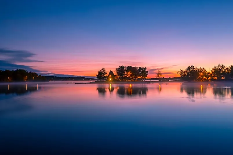 Lake Ontario - Lakes of the World - WorldAtlas.com