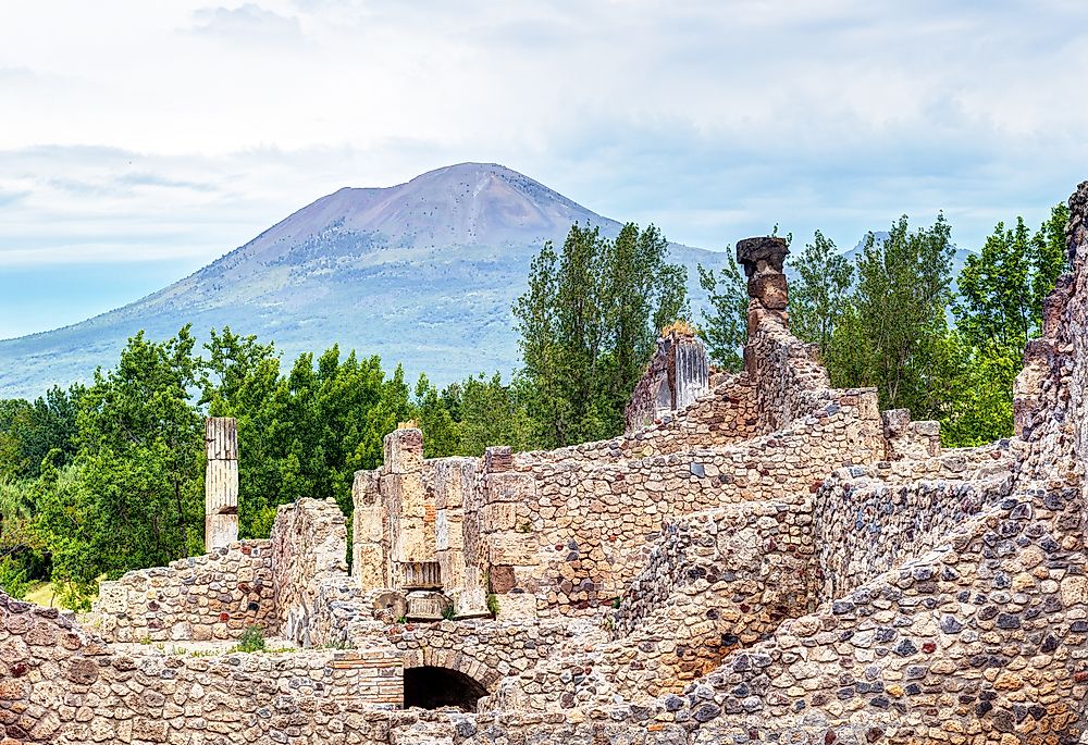 When Did Mount Vesuvius Erupt?