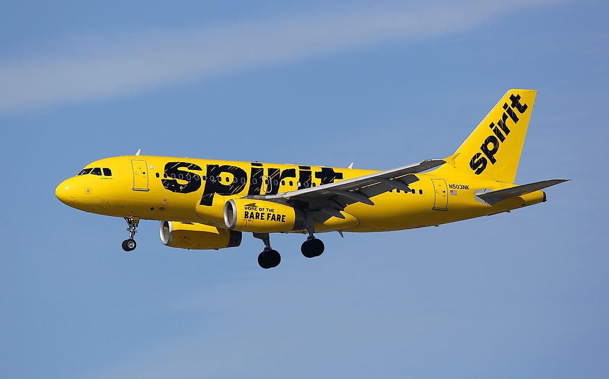 10 Airlines That Customers Love to Hate