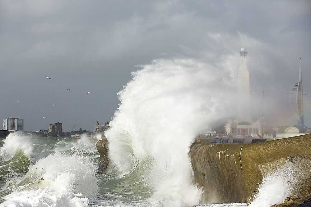 What Is A Sea Wall?
