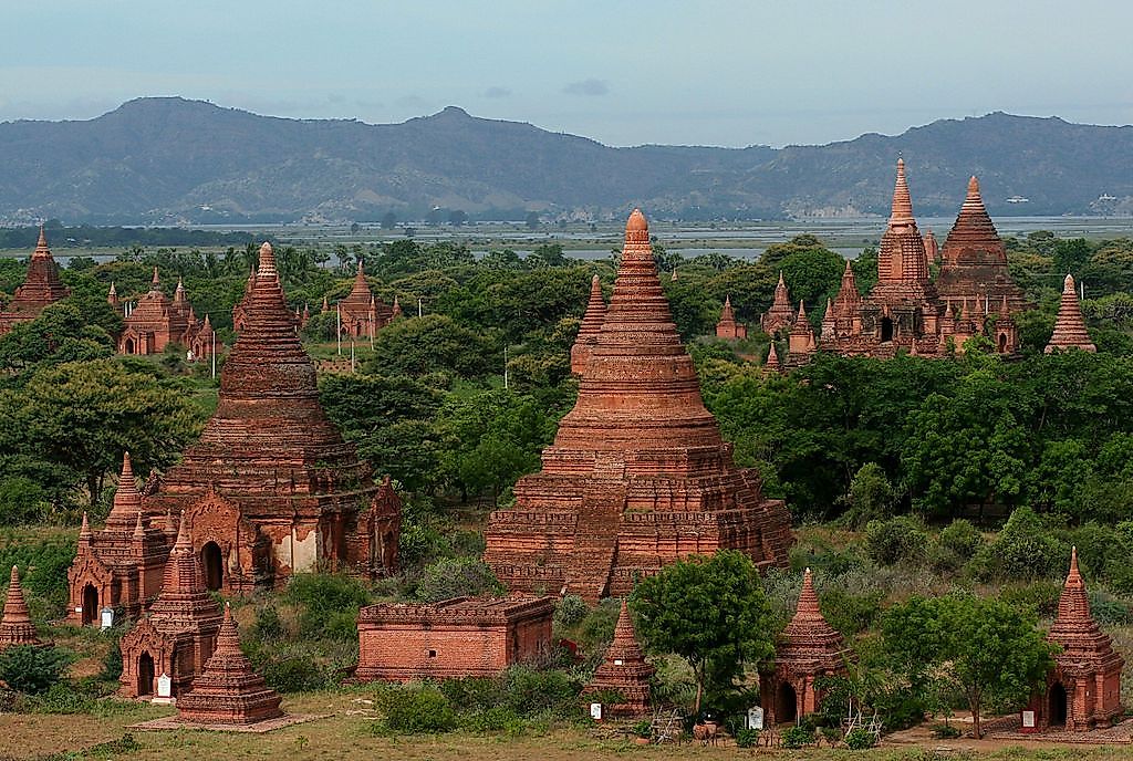 The Temples of Bagan - Unique Places Around the World