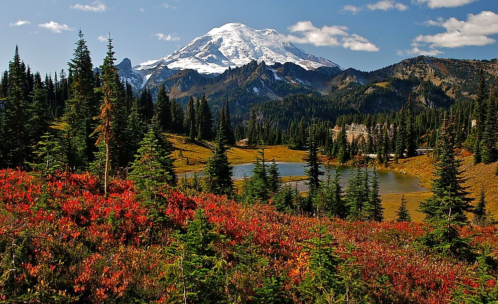 The 10 Most Dangerous Volcanoes In The United States