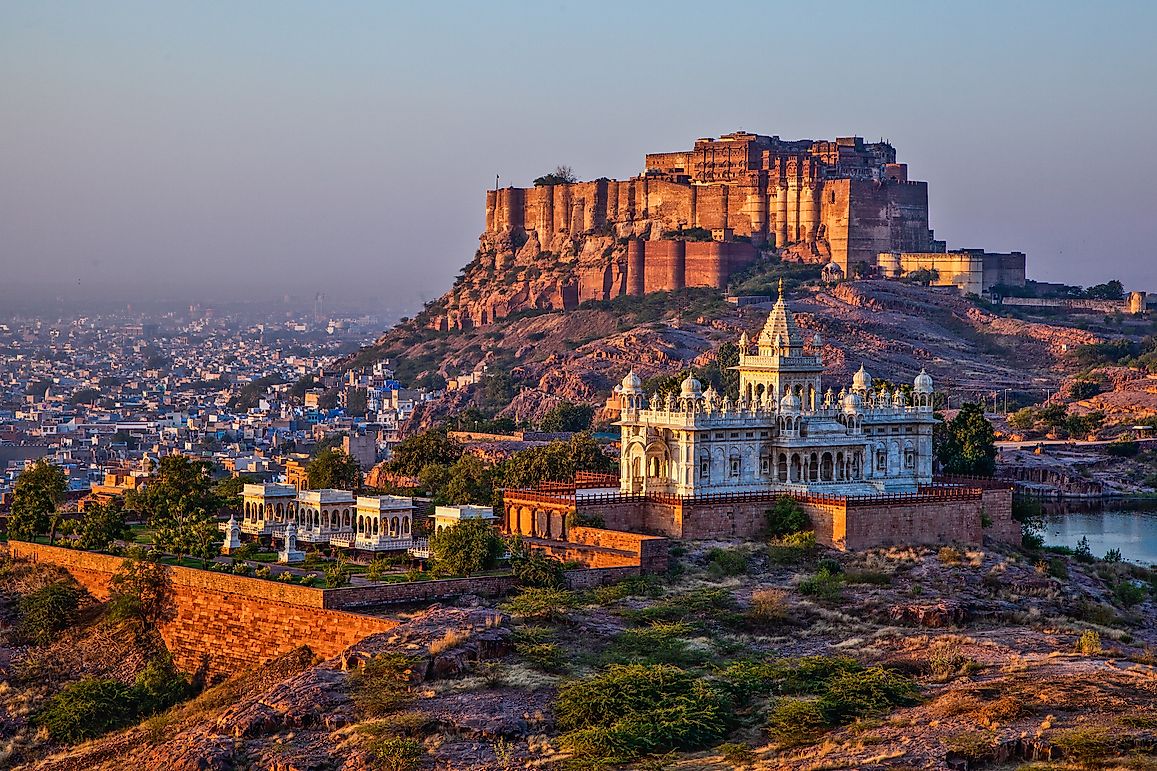 Your Bucket List: 10 Jawdropping Landmarks You Have To See In India