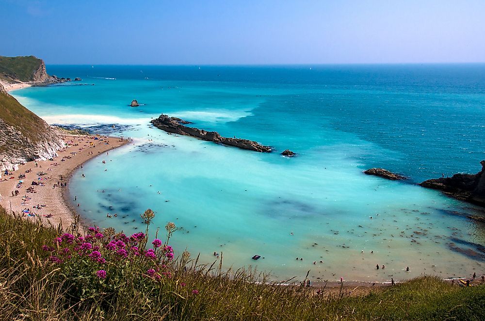 What Is The Difference Between A Bay, Gulf, Cove, and Fjord?