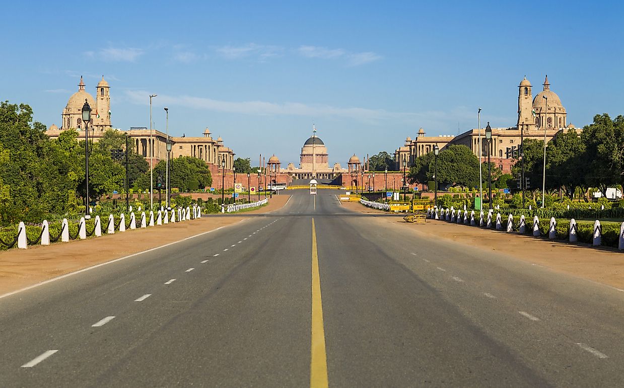 What is the Difference Between a Democracy and a Republic?