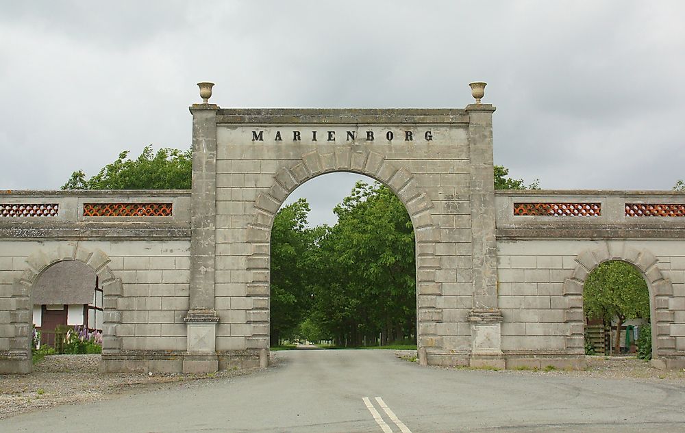 Where Does The Prime Minister Of Denmark Live?