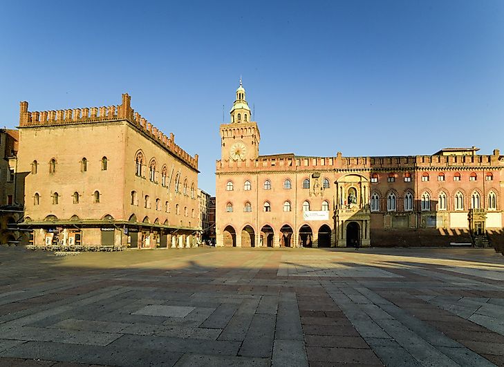 University of Bologna - Educational Institutions around the World