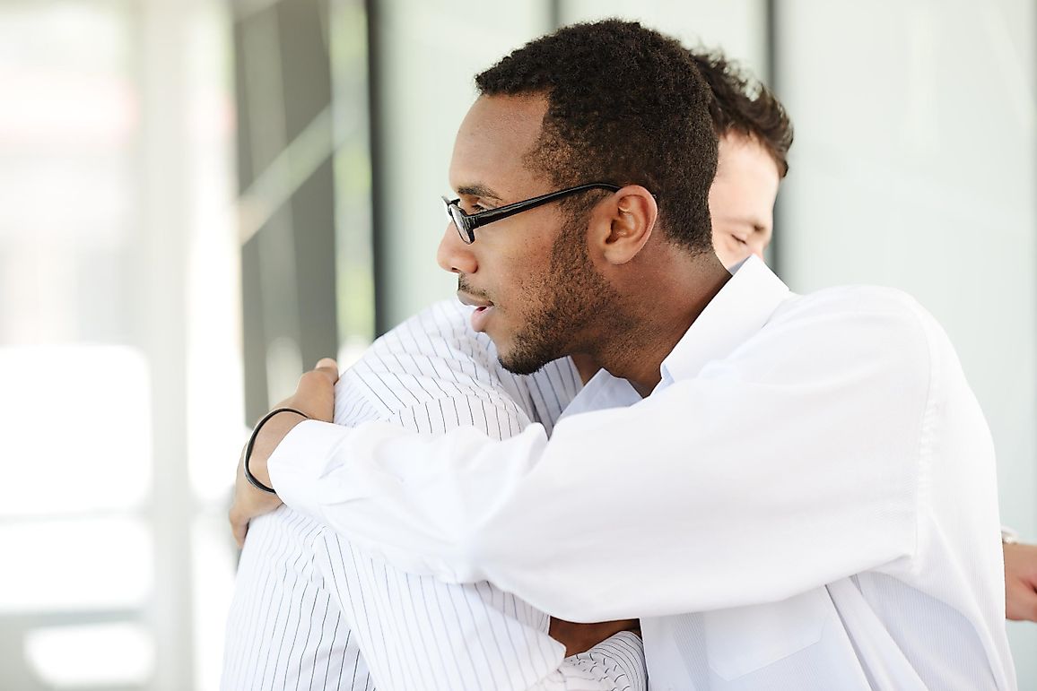 Which Countries Are The Most Relaxed About Personal Space In Business?