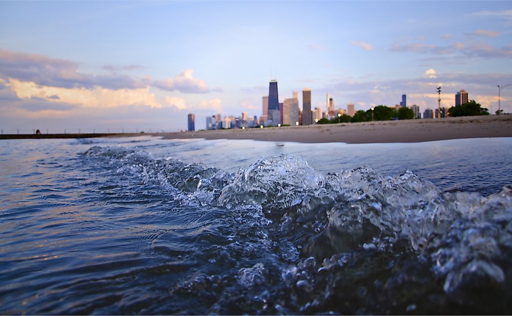 What States Border Lake Michigan?