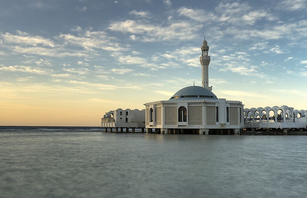 Saudi Arabia Embarks on Major Project to Attract Tourism