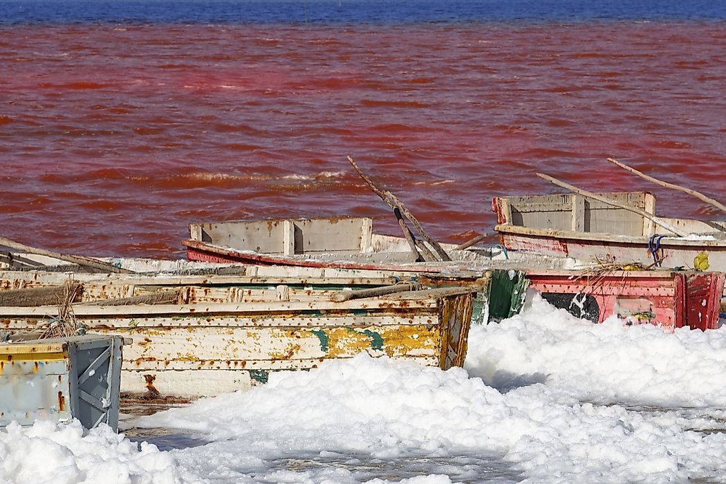 Where Is Lake Retba?