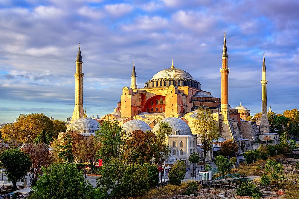 The 7 Wonders of the Medieval World