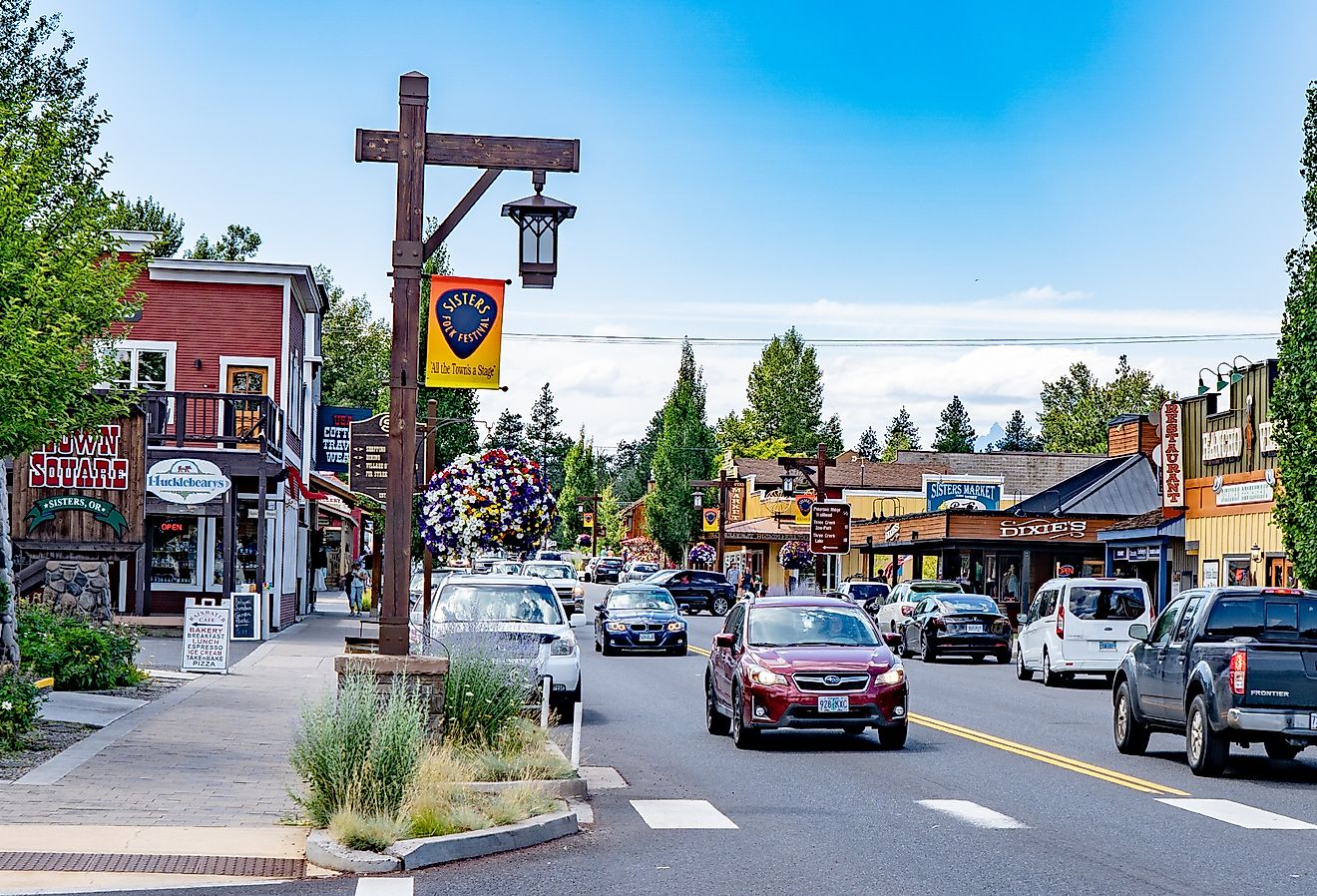 These Small Towns in Oregon Come Alive in Summer WorldAtlas