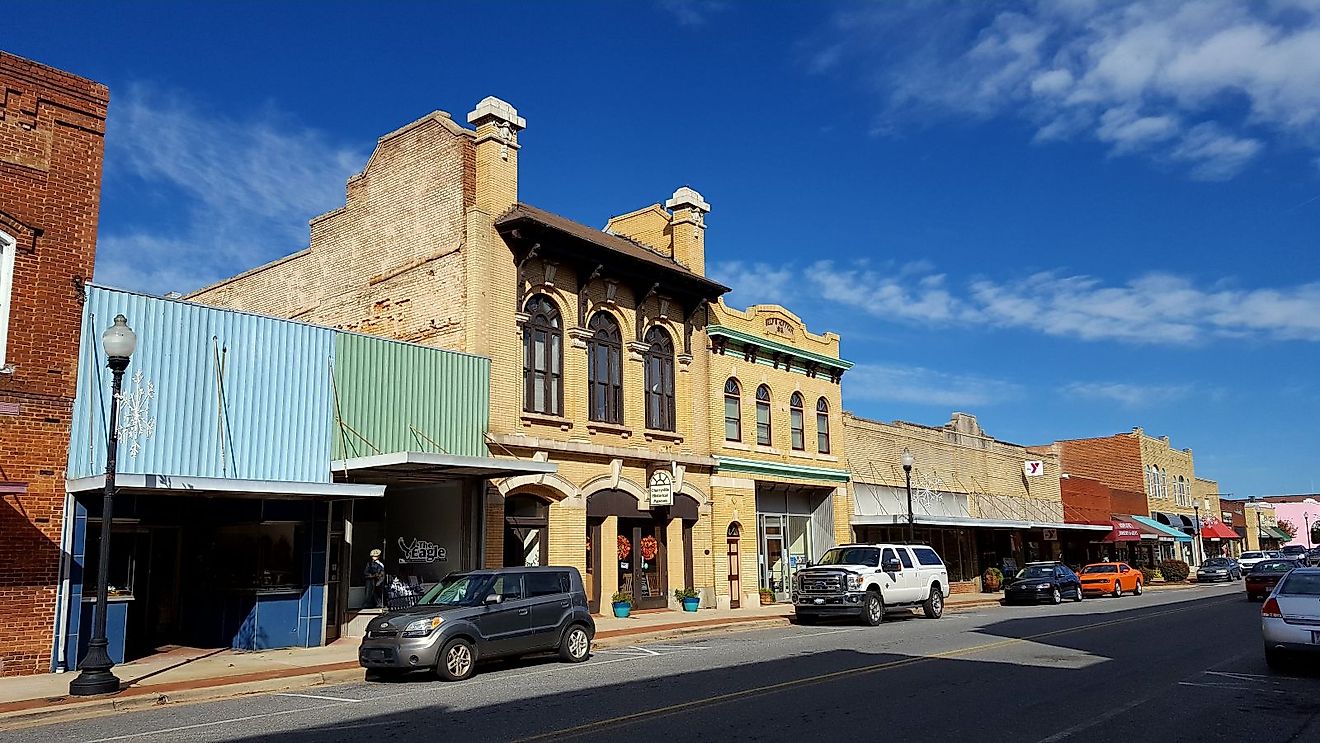 11 Towns in The Southern United States Have The Best Main Streets