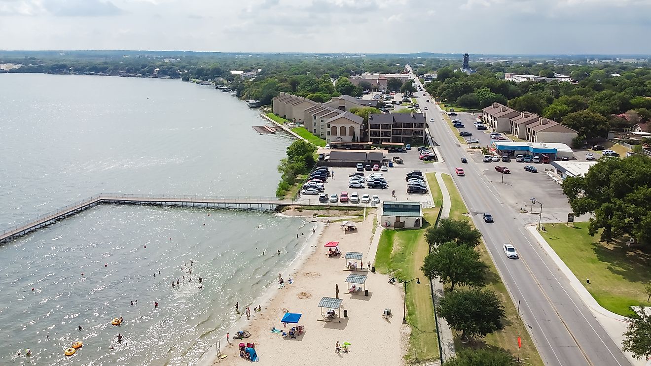 10 Off-The-Beaten-Path Towns In Texas