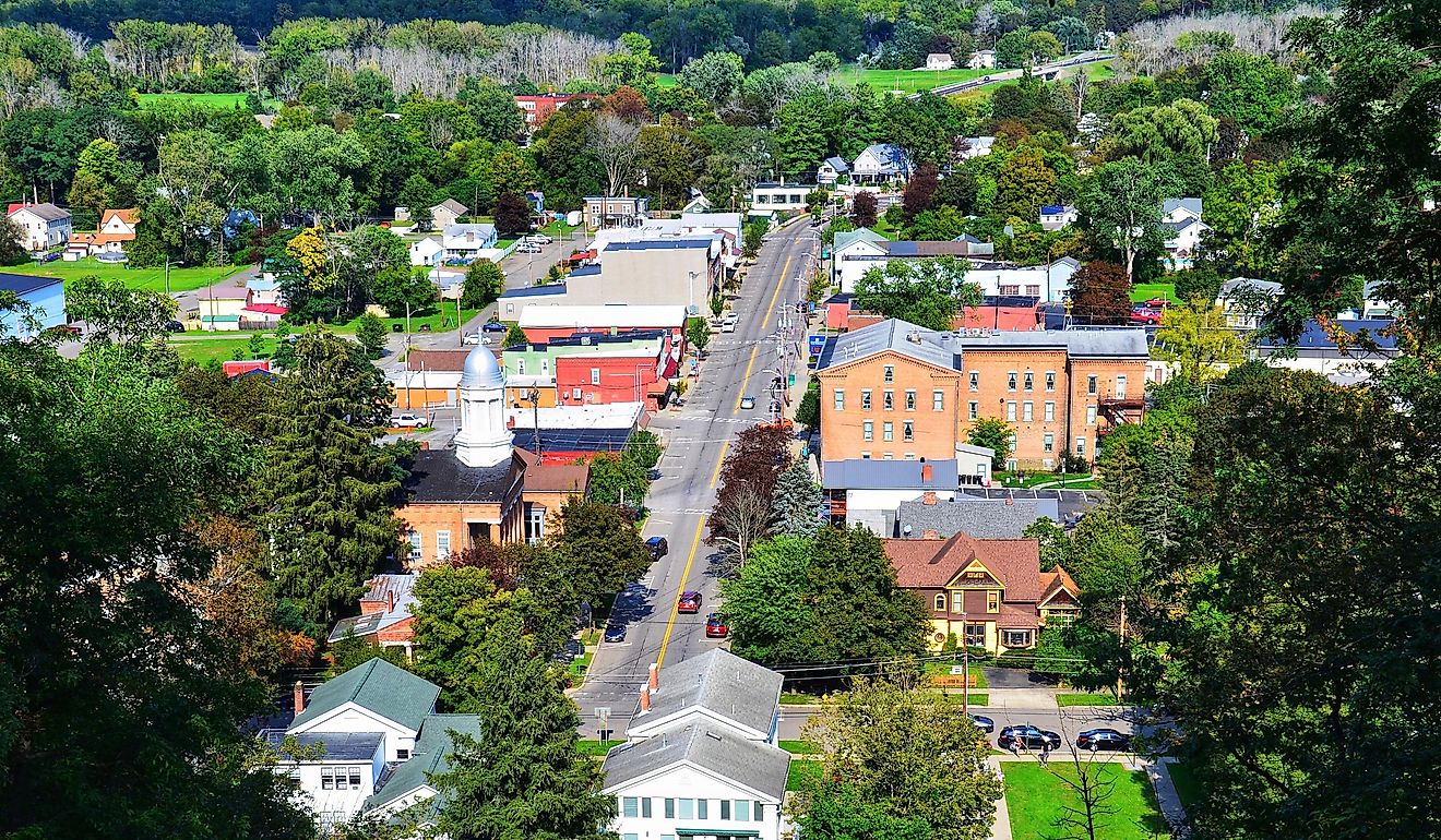 11 Towns In The Finger Lakes With A Slower Pace Of Life
