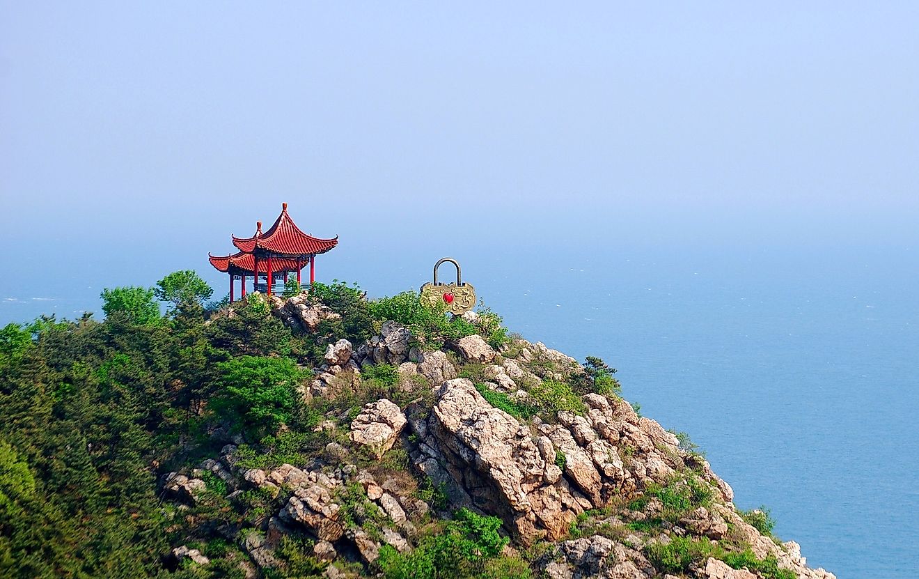 Yellow Sea WorldAtlas