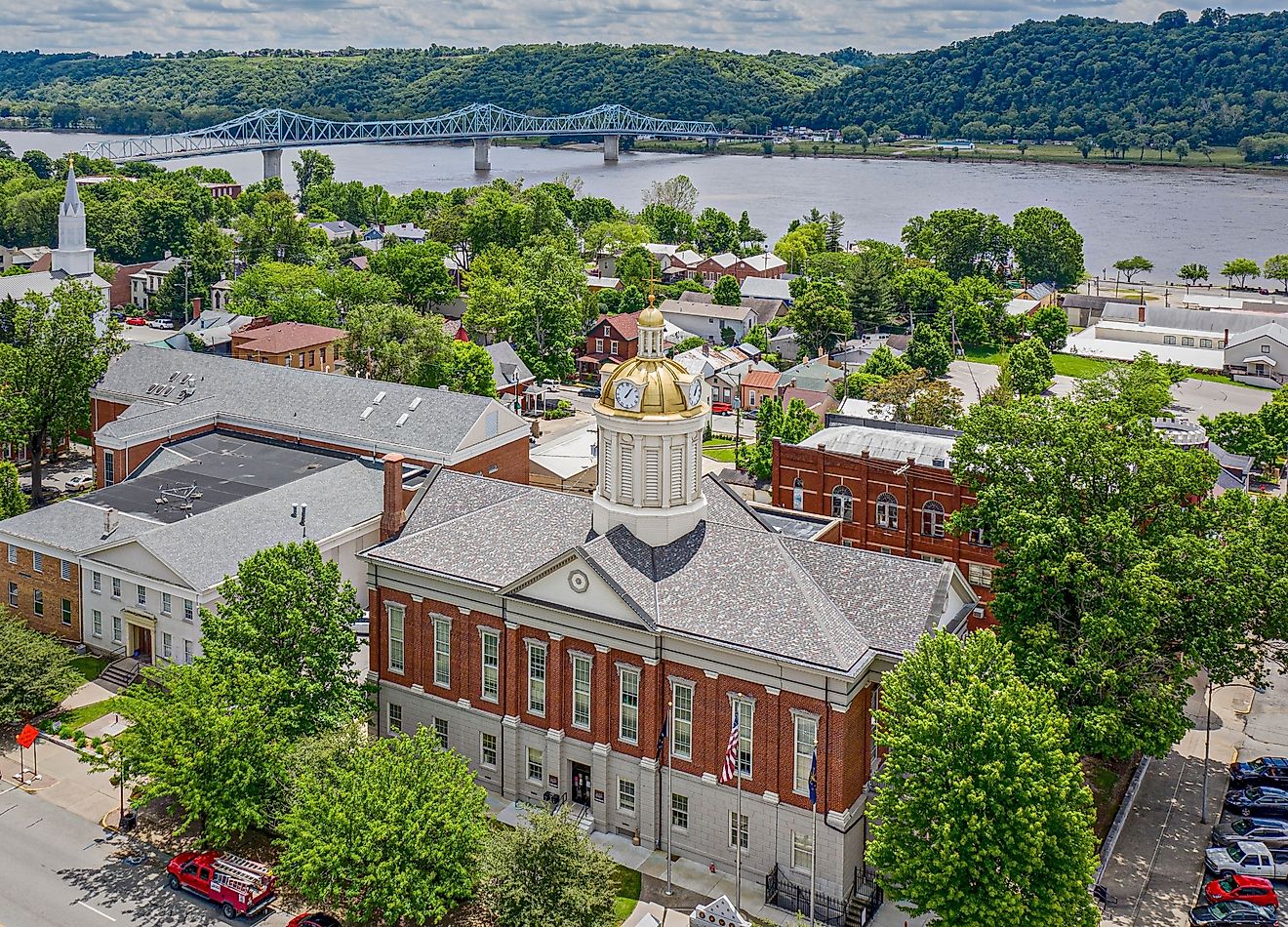 11 Most Peaceful Small Towns In Indiana
