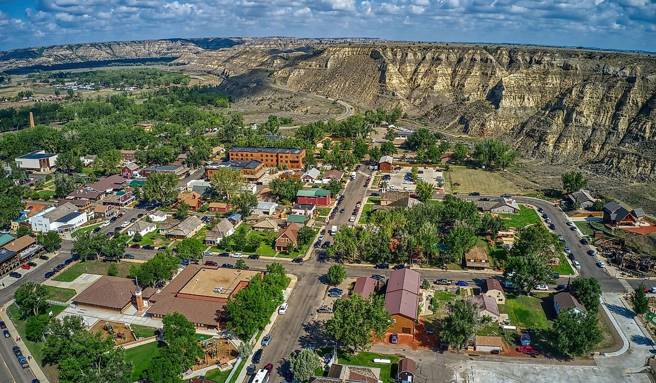 6 Small Towns in North Dakota With Big Charm WorldAtlas