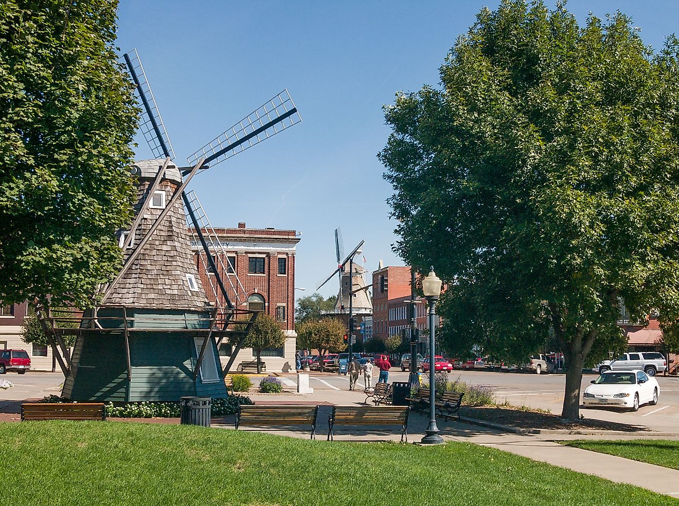 8 Prettiest Main Streetscapes In Iowa