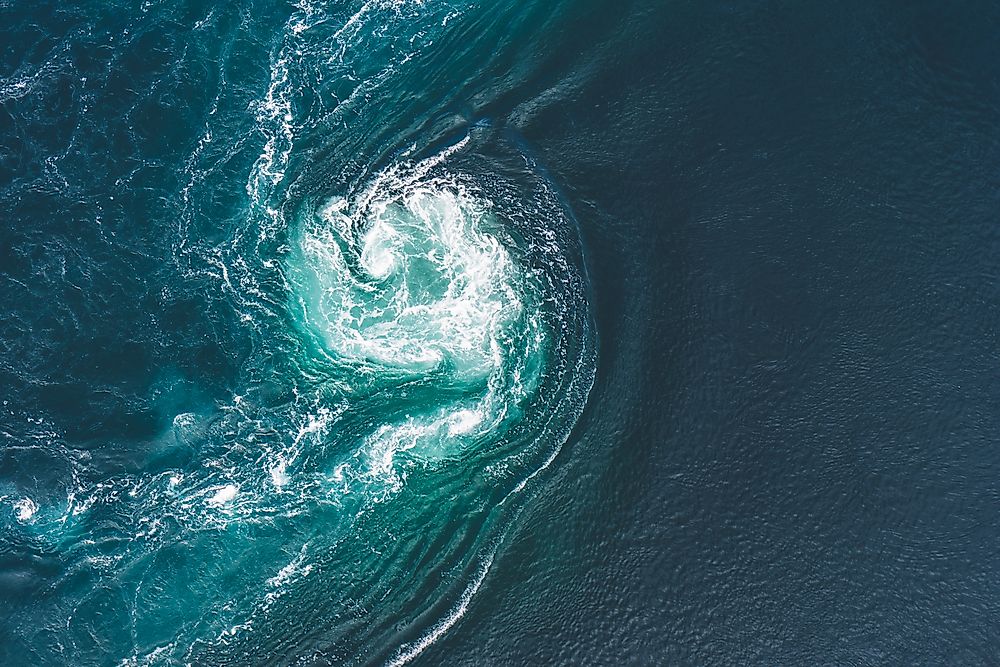 What Are The Differences Between A Whirlwind And A Whirlpool? WorldAtlas