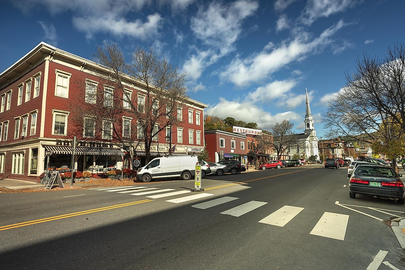 Restaurants and businesses along Main Street in downtown Montpelier, Vermont via pgiam / iStock.com