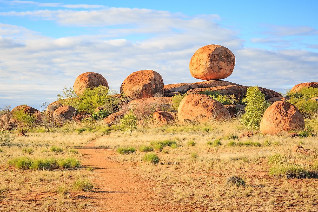 Karlu Karlu Devil’s Marble. Image credit: Michael Smith ITWP/Shutterstock.com