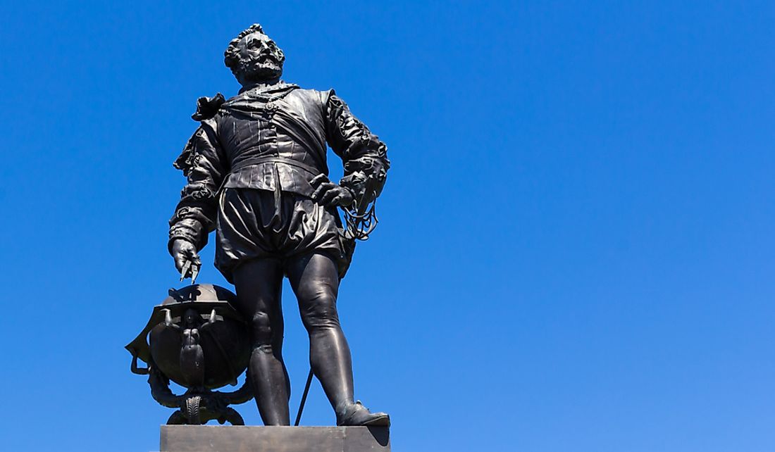 Statue of Sir Francis Drake in The Hoe in Plymouth, England.