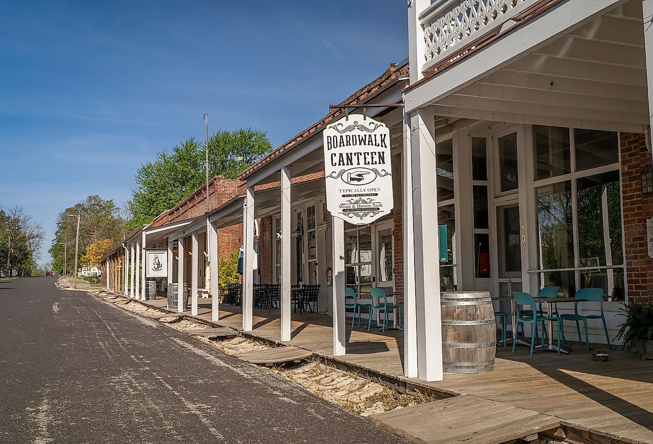 Street view of the historic town of Arrow Rock, Missouri. Image credit marekuliasz via Shutterstock