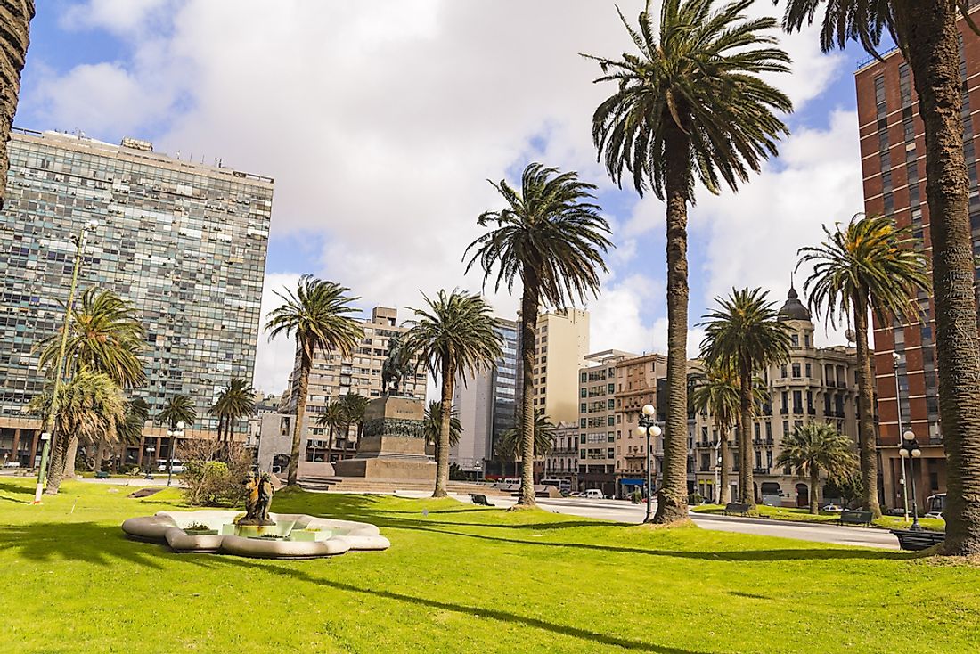 Independence Square in Montevideo, Uruguay. 