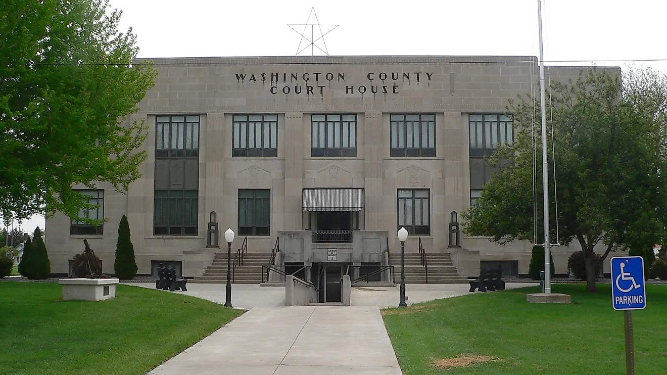 Washington County Courthouse in Washington