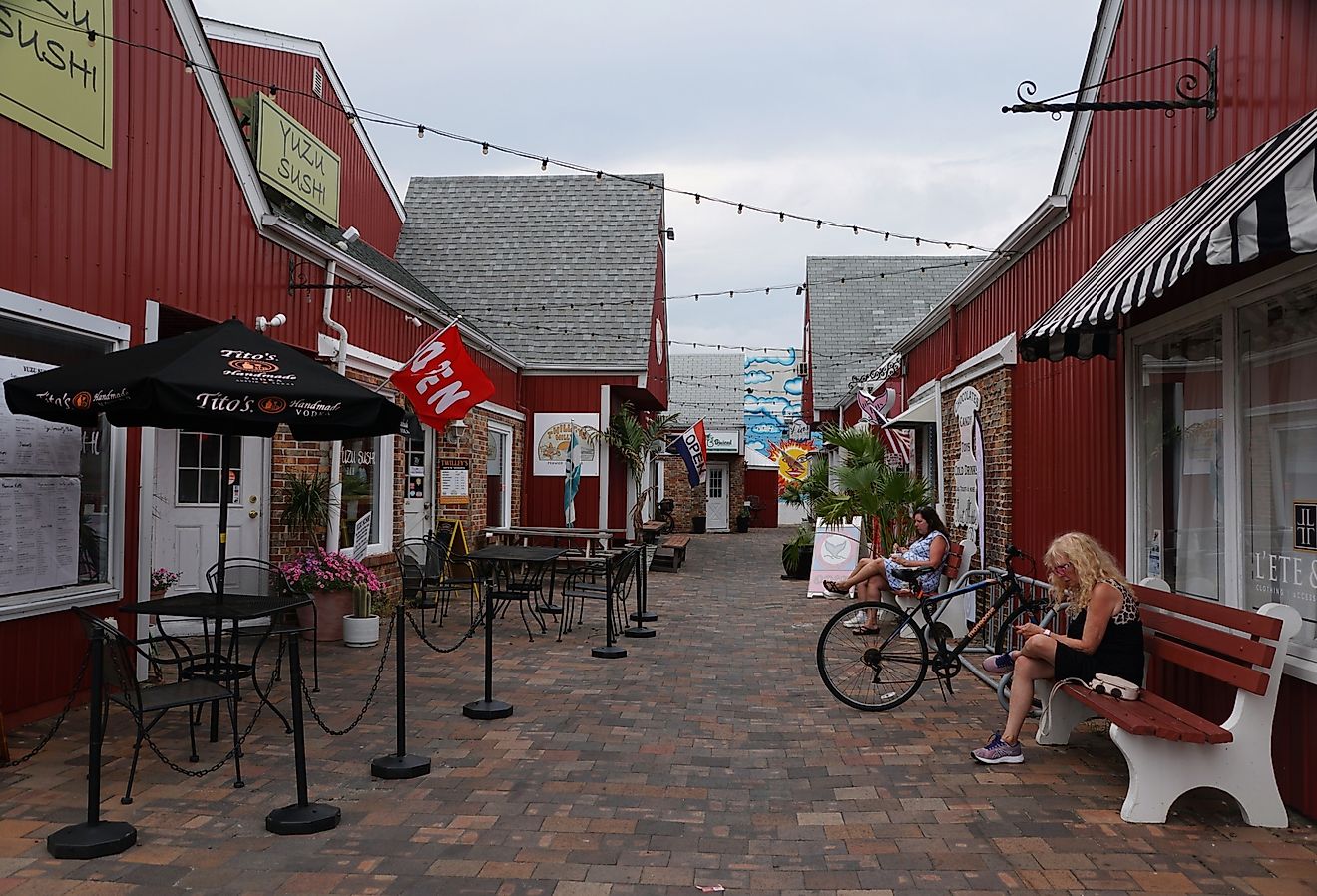 Shops and restaurants around Village of Fenwick, Fenwick Island, Delaware. Image credit Khairil Azhar Junos via Shutterstock
