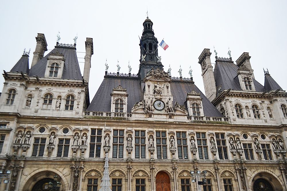 Hotel de Ville, Paris. 