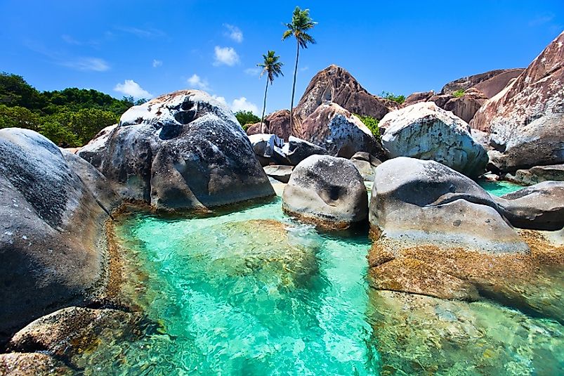 Turquoise waters along the Virgin Gorda beachfront.