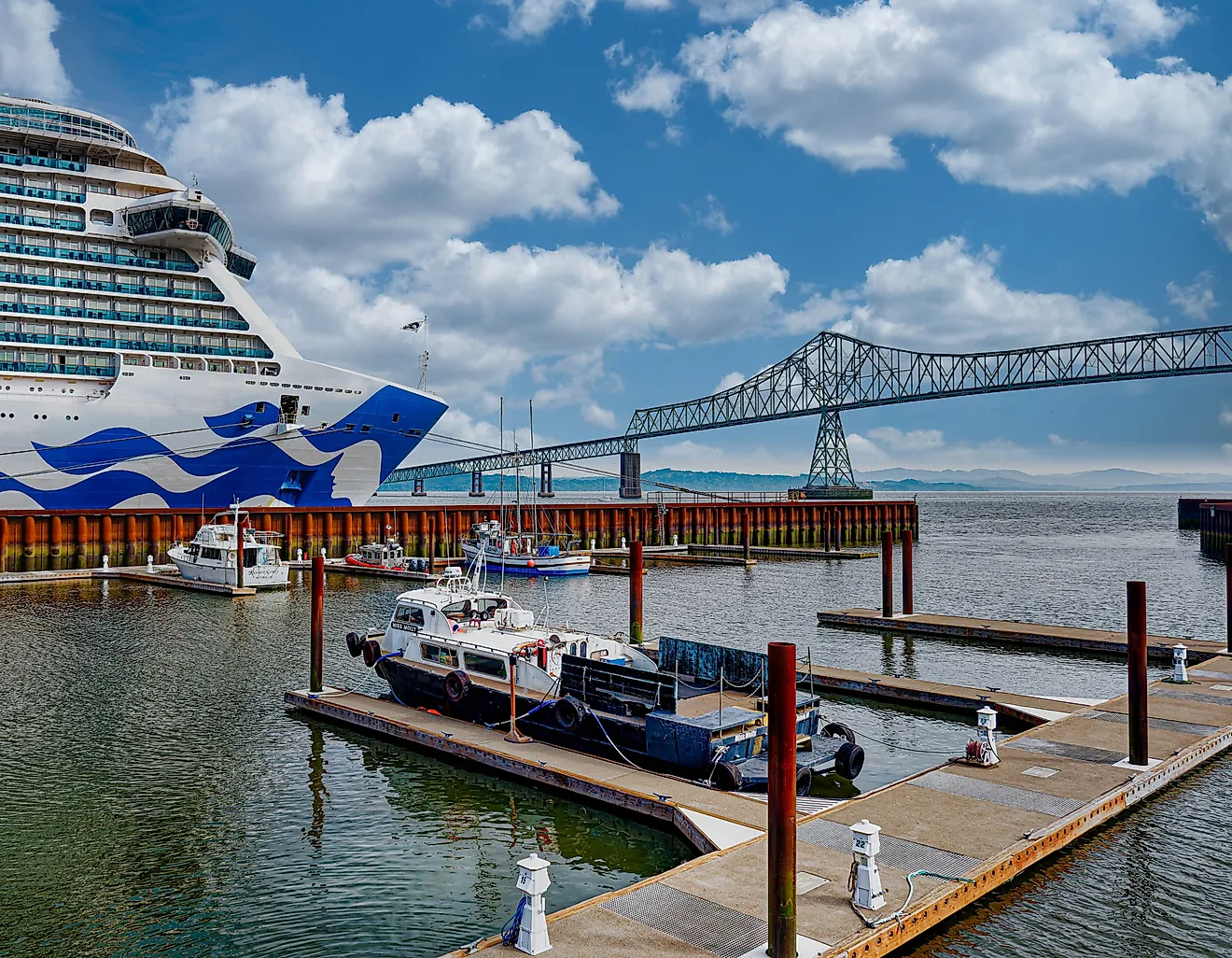 The Princess Cruises Royal-class vessel, measuring 1,083 feet in length, is one of the largest ships to navigate the Columbia River bar