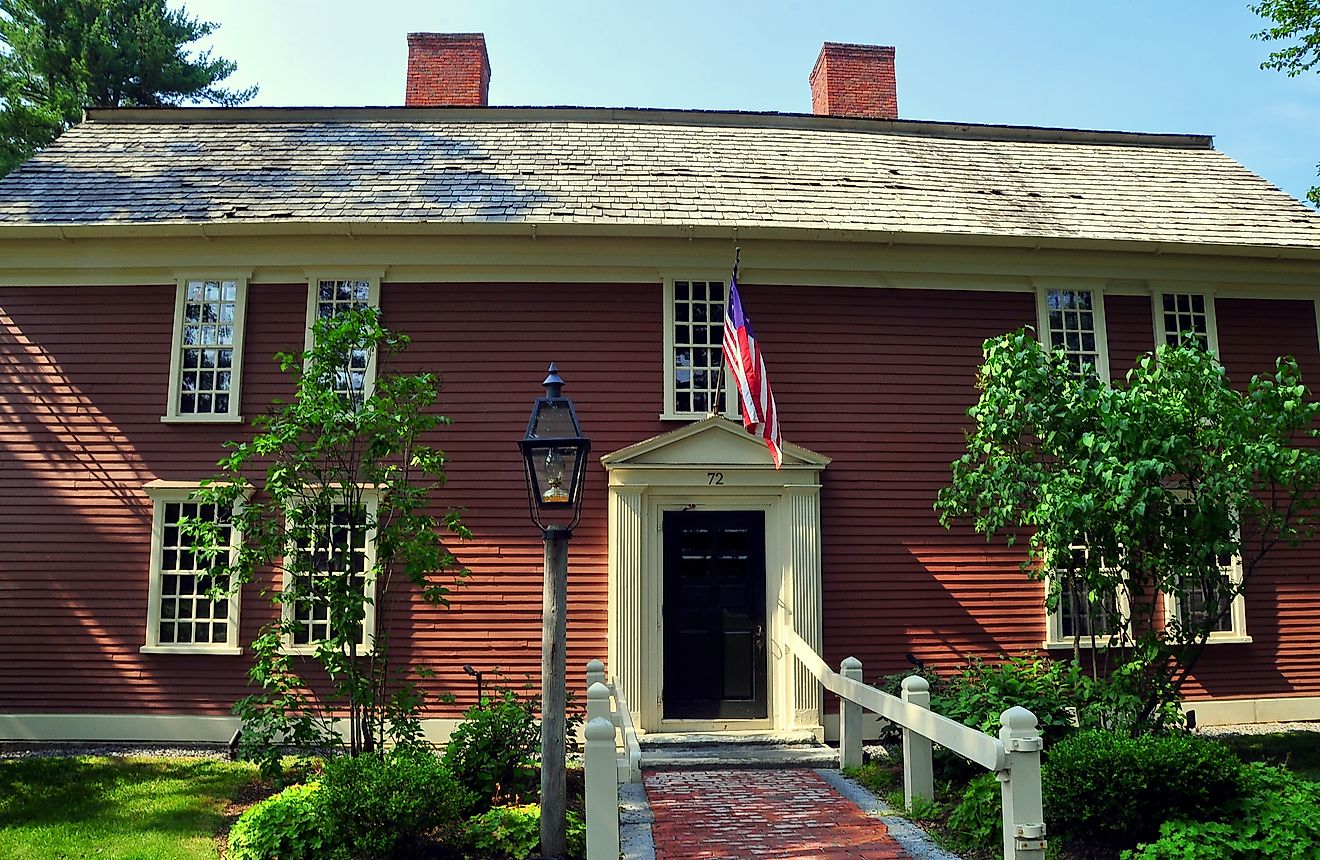 The Colonial-era 1716 Wayside Inn, immortalised by Henry Wadsworth Longfellow in "Tales of the Wayside Inn", still provides lodging and fine dining to travelers as the oldest hotel still running in America. Editorial credit: LEE SNIDER PHOTO IMAGES / Shut