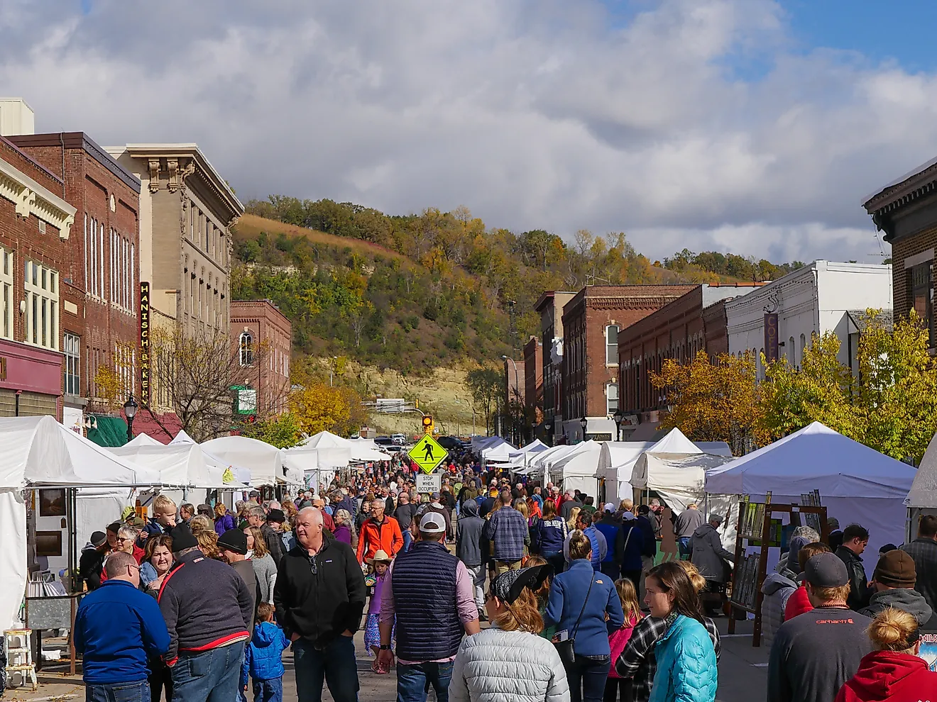 Photo Credit: Explore Minnesota, Red Wing Arts Fall Festival
