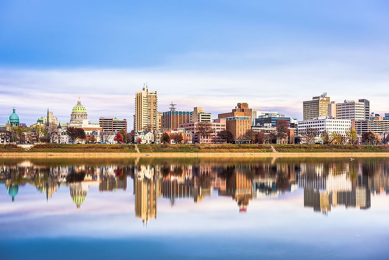 Harrisburg, Pennsylvania, downtown city skyline on the Susquehanna River. 