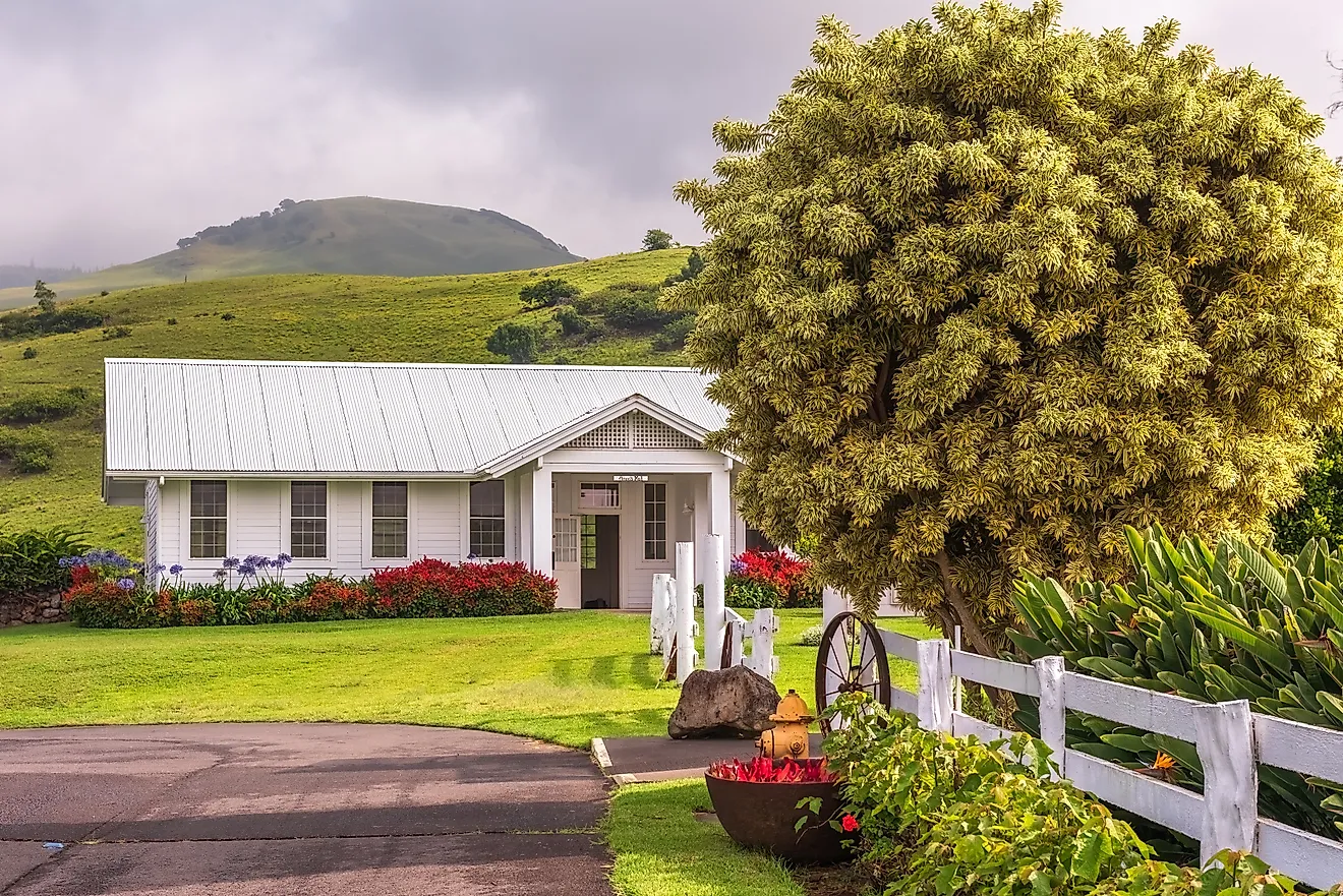 The landscapes surround Anna Historic Ranch in Waimea, Hawaii, via Mohannad Khatib / Shutterstock.com