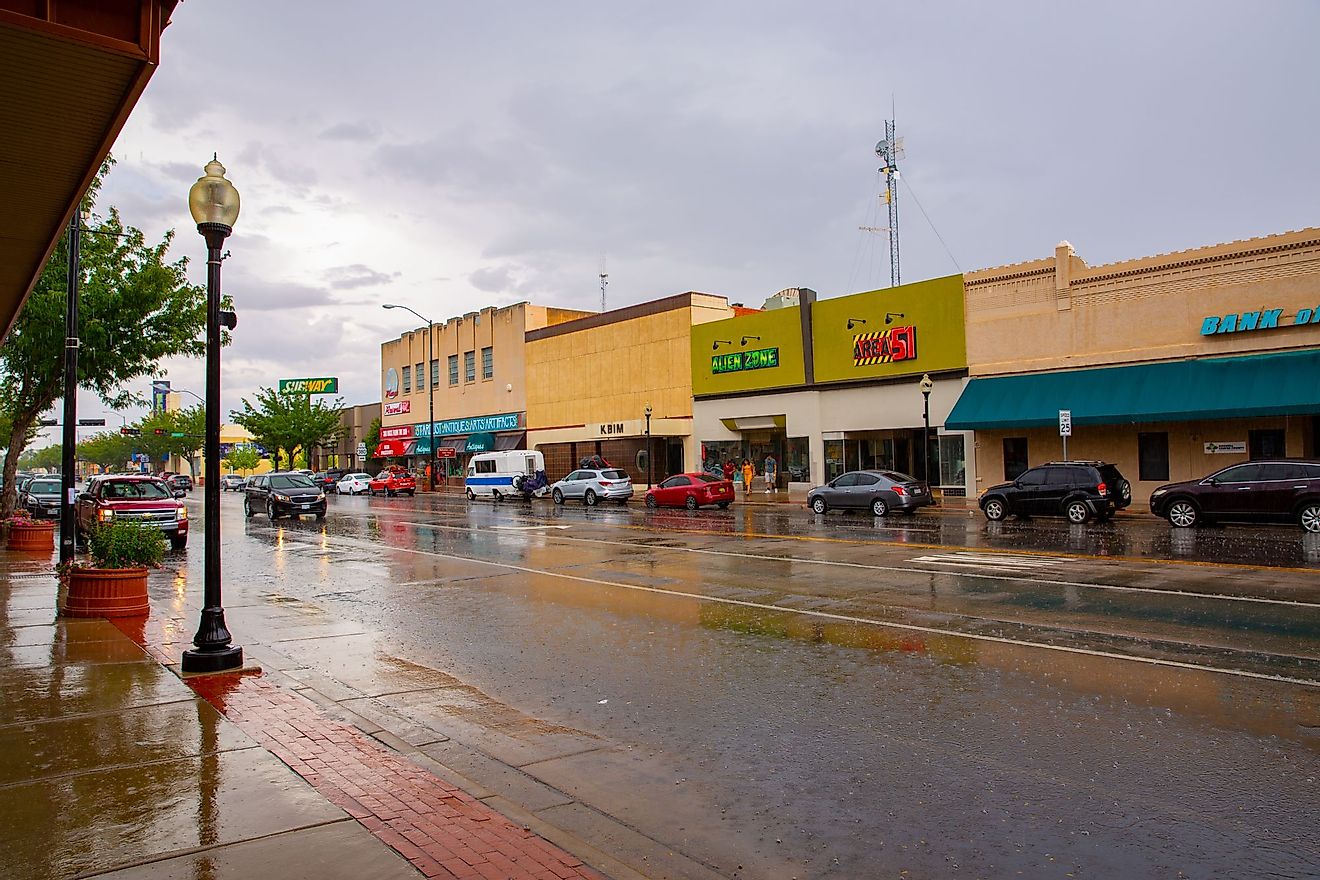 Scenic downtown in Roswell, New Mexico. Editorial credit: Traveller70 / Shutterstock.com