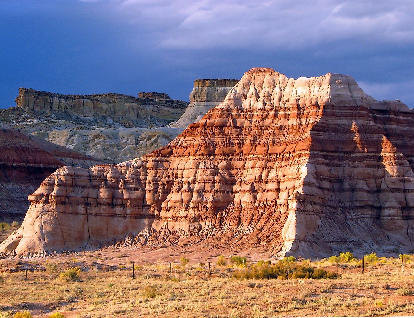 Sedimentary rock cliffs. Image credit: Leene/Shutterstock.com