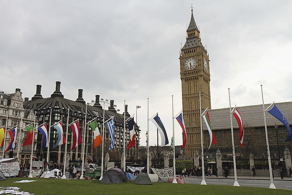 The most recent and popular hung parliament was in the UK’s election of 2017. Editorial credit: cooperman / Shutterstock.com