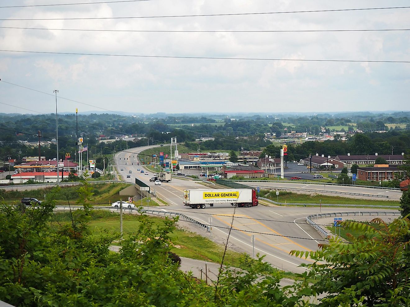 Cave City, Kentucky. Editorial credit: duckeesue / Shutterstock.com.