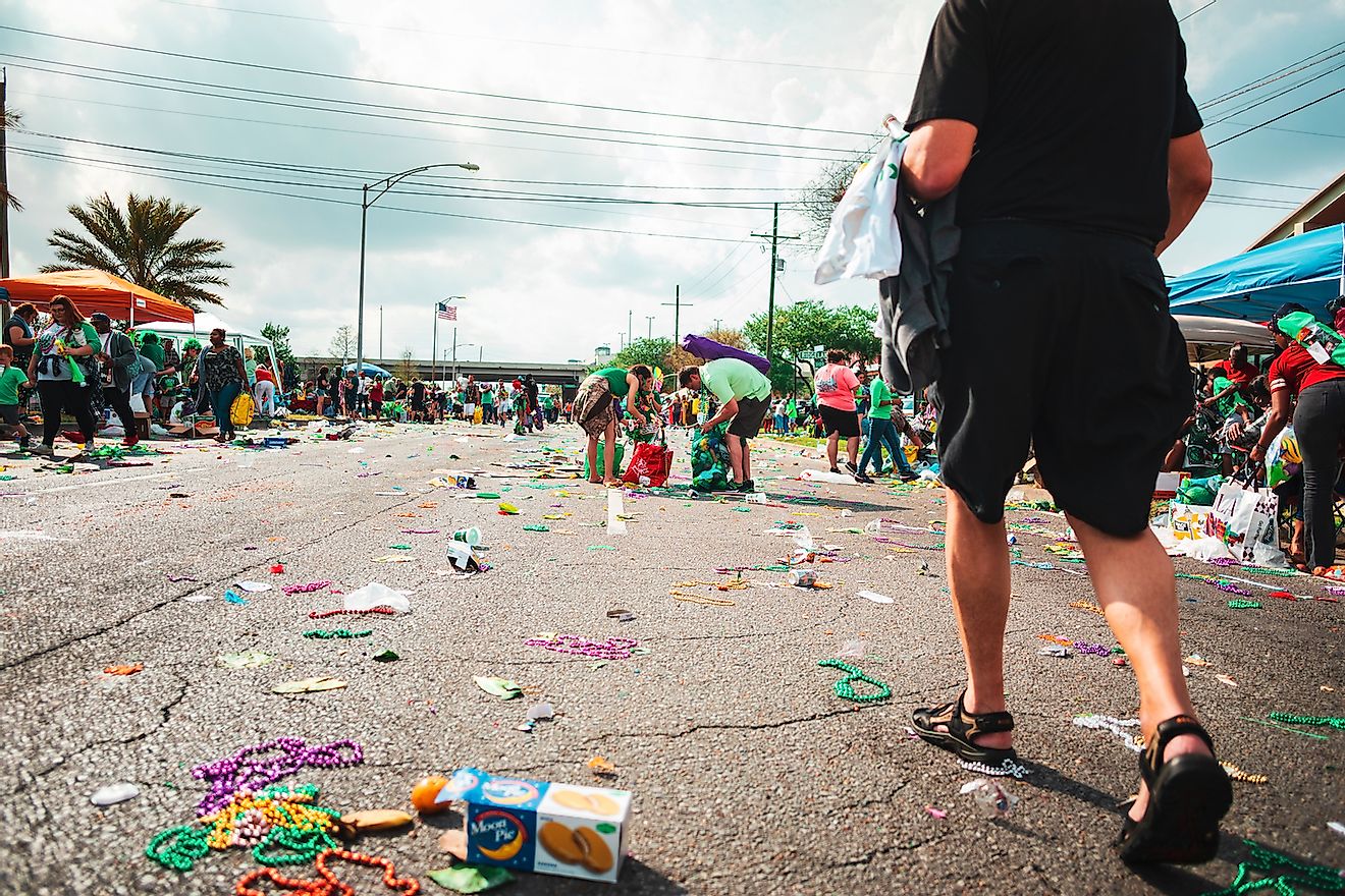 Streets covered in trash in the aftermath of the Cabbage Festival on St. Patrick's Day. Image credit: Eloresnorwood/Shutterstock.com